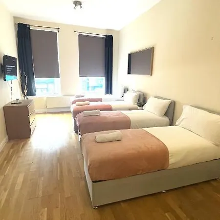 Holiday home Camden Budget Suites - Next To Station And Camden Market *