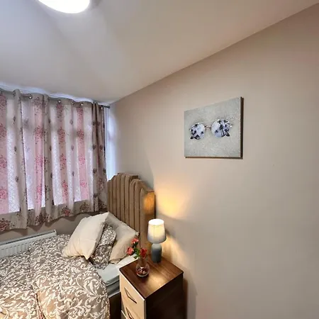 Canary Wharf Single Double And En-suite Pensjonat Londyn