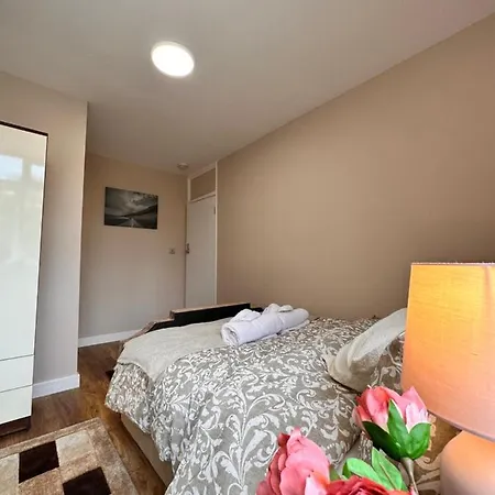 Canary Wharf Single Double And En-suite