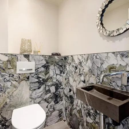 Marble Arch 4-hosted By Sweetstay Apartment London