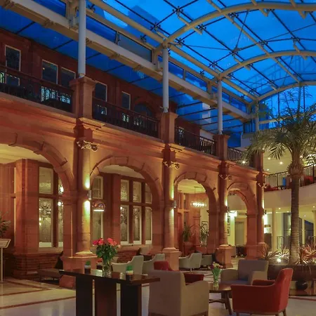 The Crown London, Worldhotels Distinctive