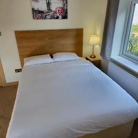 Homefield Hotel 2*