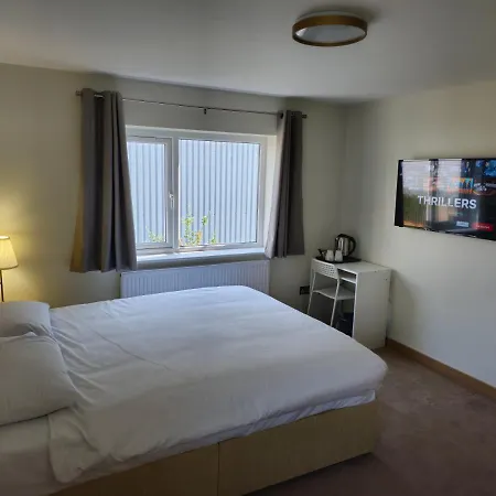 Hotel Homefield 2*