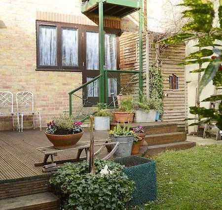 Shoreditch 1 With Garden Apartment London