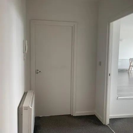 Stunning Royal Arsenal River View Apartment