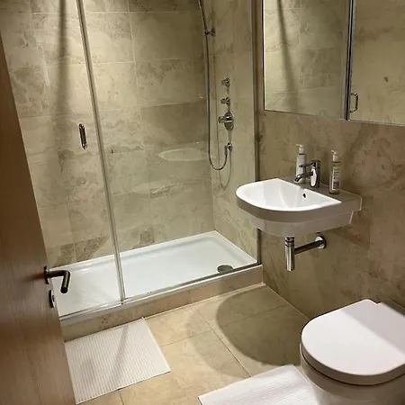 Beautiful 2 Bed Flat In Finchley Road, Camden Apartament *