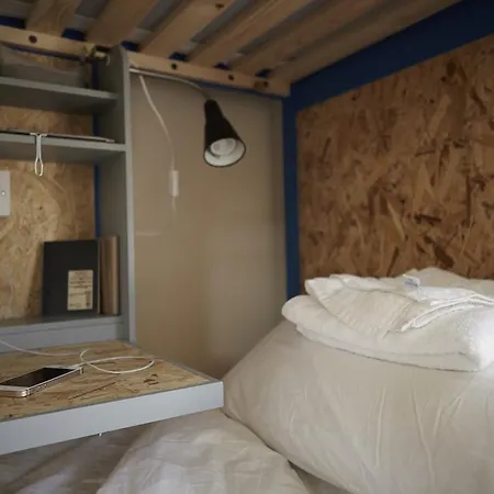 Park Boutique Hostel *
