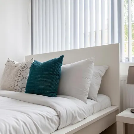 Modern And Bright 2 Bdr Flat In Clapham Common