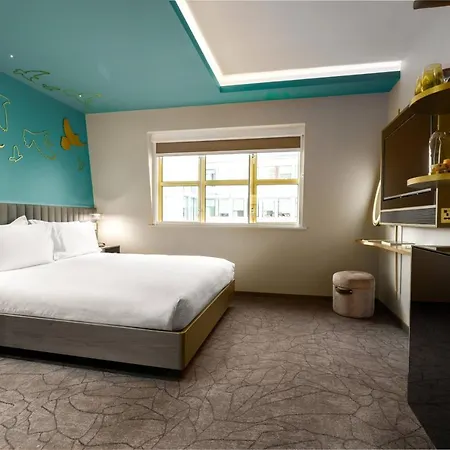 Hotel Middle Eight - Covent Garden - Preferred And Londýn