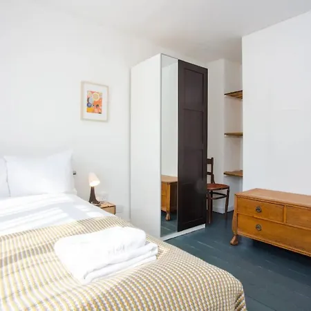 Casa vacanze Stylish 4bd House With Private Garden - Stratford *