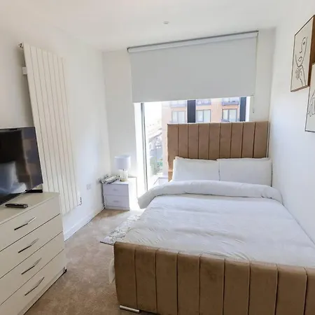 East Palace Apartment London