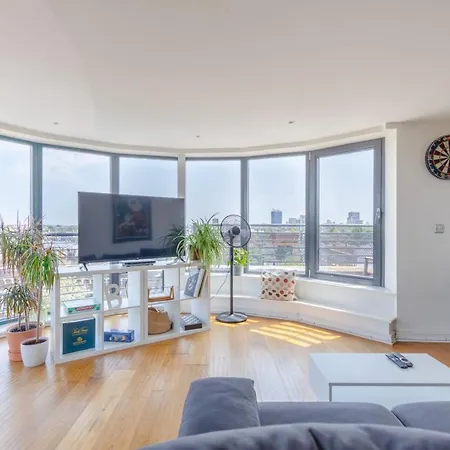 Lovely 2bd Flat With Balcony - Stoke Newington
