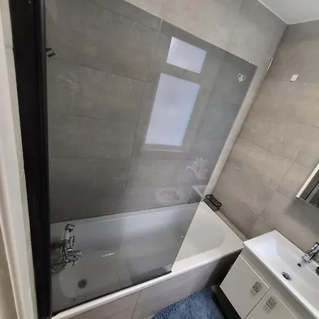 Beautiful 2-bed Flat In The Heart Of Hendon * The Hyde