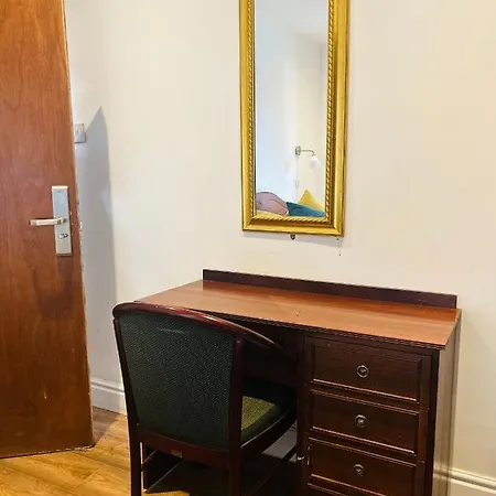 Sinai Guest house London