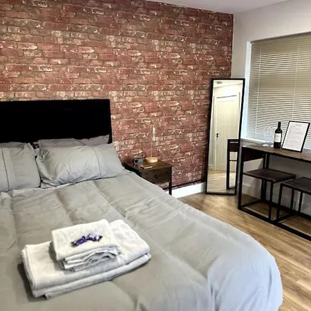 Perfect With Dallas Apartment