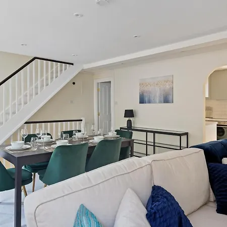 Knightsbridge Sapphire By Dena Elite Collection *