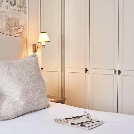 The Capital Hotel, & Townhouse 5*
