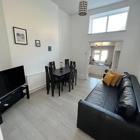 Fantastic 2 Bedroom Flat Close To King's Cross * London