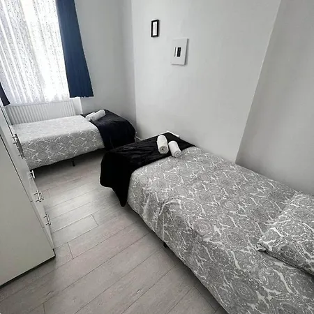 Fantastic 2 Bedroom Flat Close To King's Cross