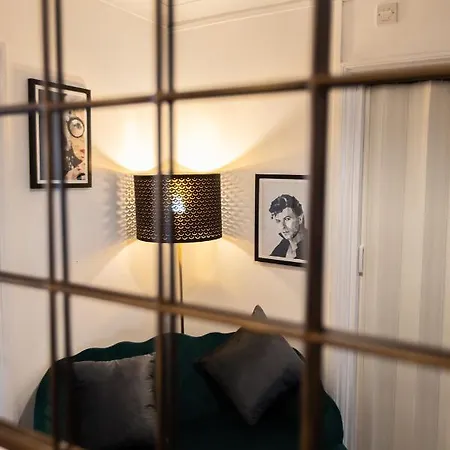 Trendy 2bed Flat Bethnal *