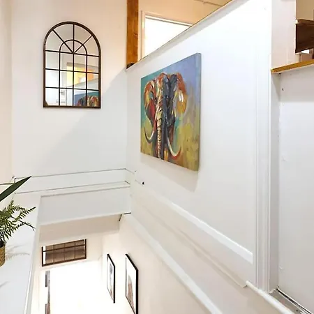 Apartment Trendy 2bed Flat Bethnal *
