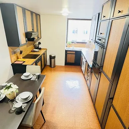 Piccadilly, Mayfair, Apartment *