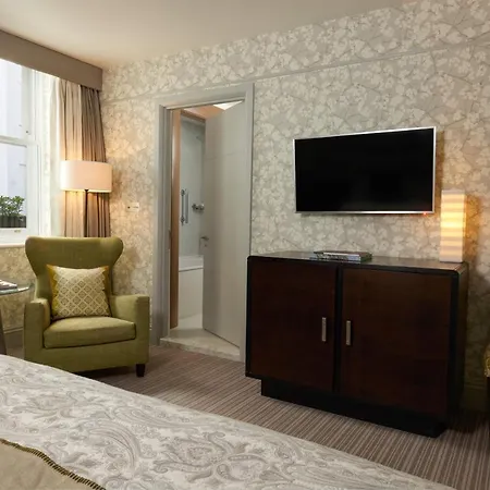 Brown's Hotel, A Rocco Forte Отель 5*