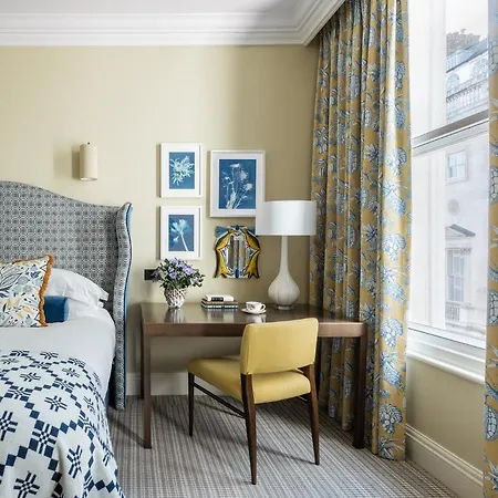 Brown's Hotel, A Rocco 5*