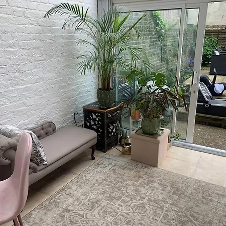 Stunning In Maida Vale Apartment
