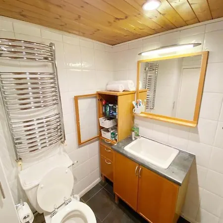 3 Bedroom * Pinner