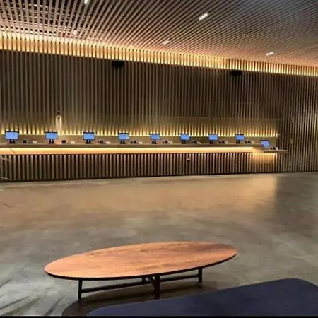 Modern Chic Piccadilly 1-br Vr14 Apartment London