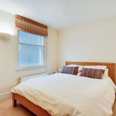 Spacious 2 Bed 2 Bath Kings Cross