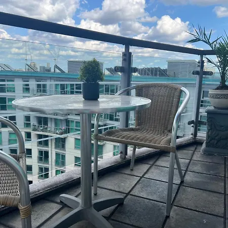Apartment St George River *