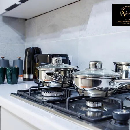 2 Bedroom House By Av Stays Short Lets Croydon With Free Wi-fi Londen