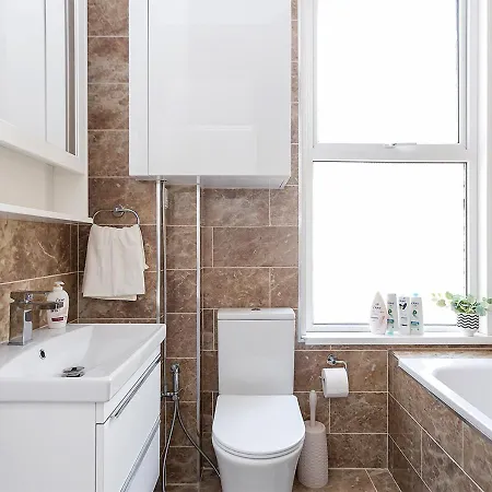 Apartment Luxury Chiswick 2 Bed Victorian Flat
