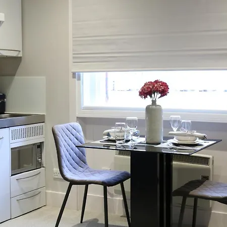 Belgravia Aparthotel