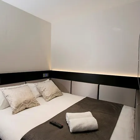 Great St Helen Hotel 4* London