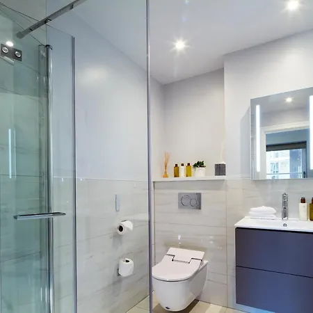 Aparthotel Cheval Harrington Court At South Kensington 4*