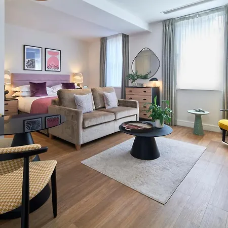 Cheval Harrington Court At South Kensington London