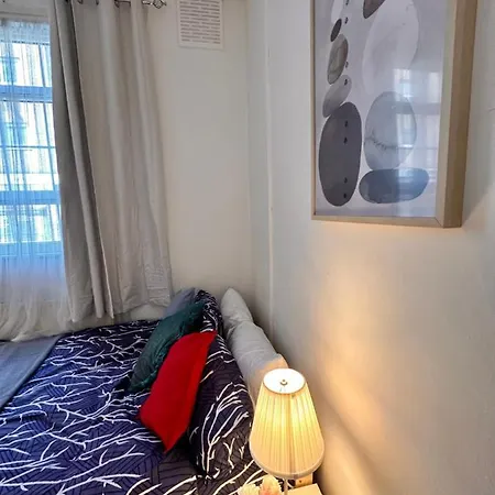 2 Amazing Double In Whitechapel * London