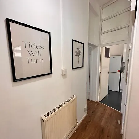 2 Amazing Double In Whitechapel Gasthof *