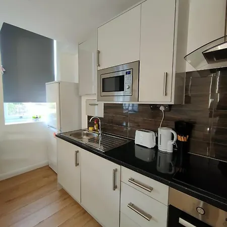 Latchmere Apartment