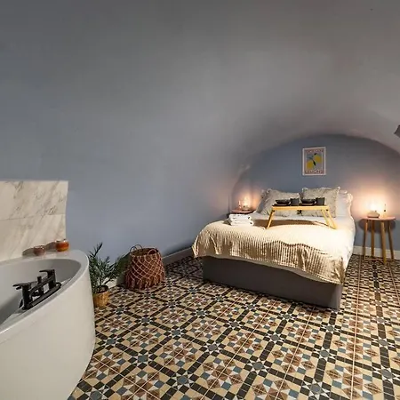 Appartement Duplex Apa *