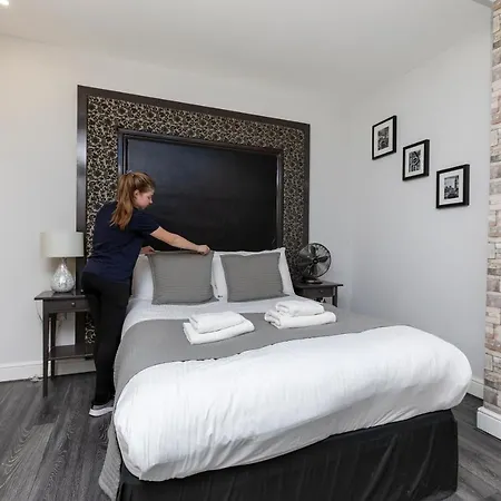 Apartment W6
