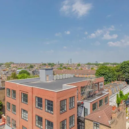 Lovely 2bd Flat With Balcony - Stoke Newington Apartment