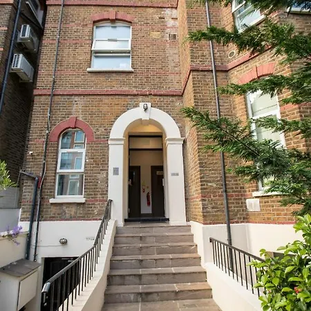 W6 Apartment