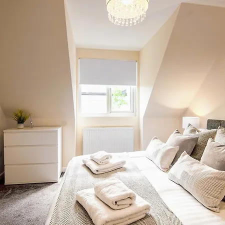 Oakside Holiday home Uxbridge
