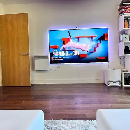 Modern Apt 15min To Liverpool St Apartment