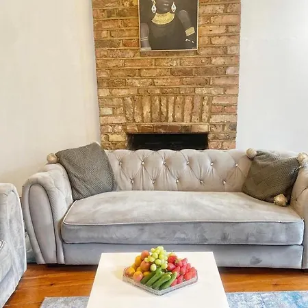 3 Bedroom Holiday home