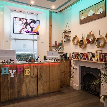Smart Hyde Park Hostel *
